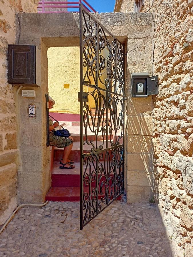 A Medieval Windmill Tower With Magnificent View Rhodes City Eksteriør billede